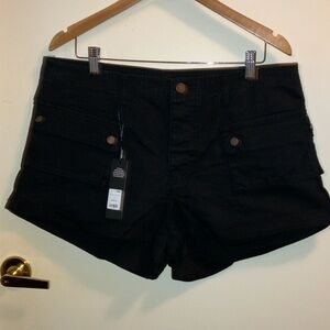 Black cargo shorts XLG
